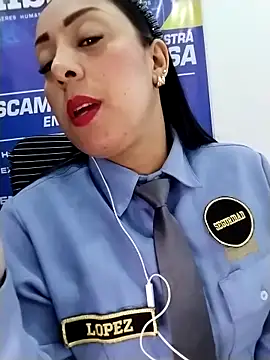 CRISTAL__11's Live XXX Chat