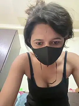 raavigirl: вебкам-шоу