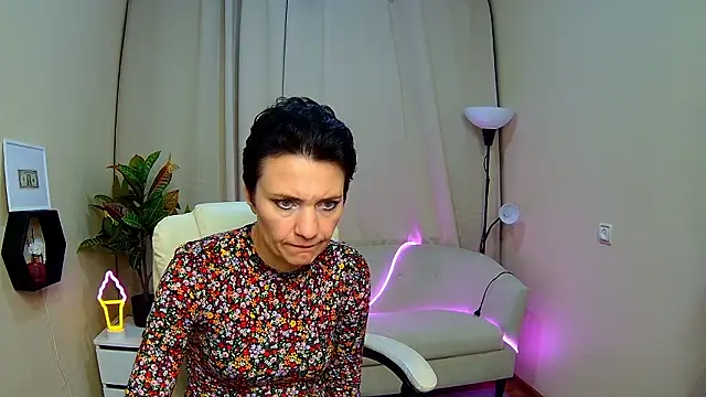 AvaSaturnian Live XXX-Chat