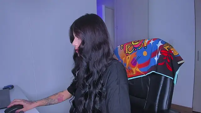 Czat XXX na żywo – Lisegg_