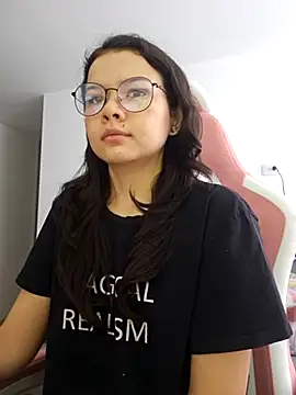 azumiichan élő XXX-chatje