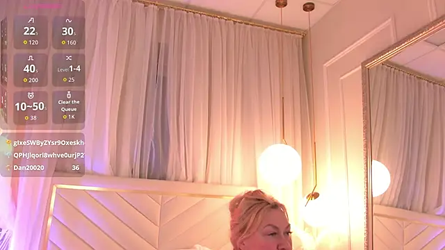 RubyReeves লাইভ XXX চ্যাট