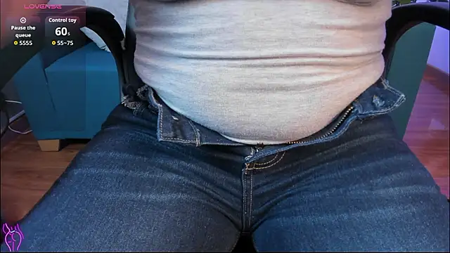 miataylorr1's Live XXX Chat