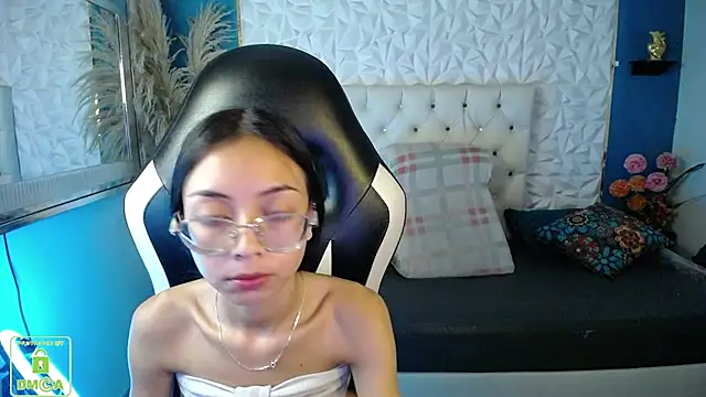 Chat +18 de NathaliaSweet_11 ao vivo