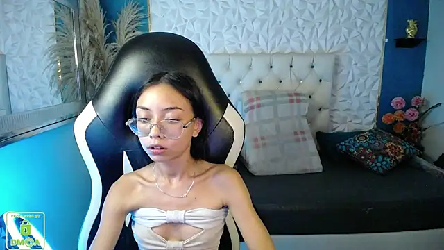 Czat XXX na żywo – NathaliaSweet_11