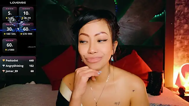 ElyaQuinn Chat XXX live