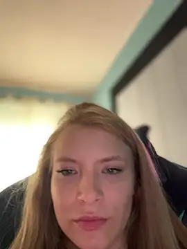 AnastasiaAniess Adlı Modelin Canlı XXX Sohbeti