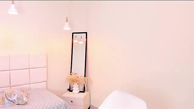 Chat XXX en directo de your_khloe