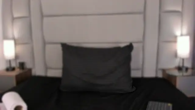 lexiee__ Adlı Modelin Canlı XXX Sohbeti