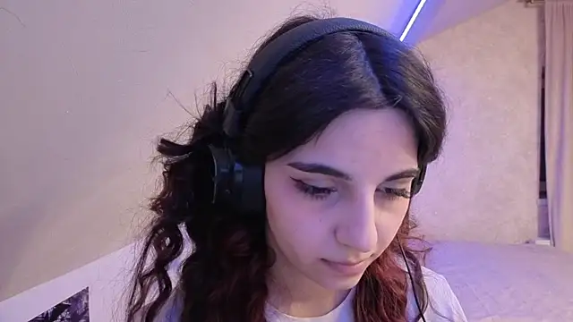 Blissmissataeses Adlı Modelin Canlı XXX Sohbeti