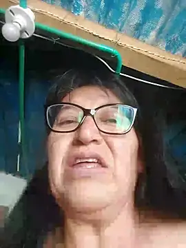 clarita_01 লাইভ XXX চ্যাট