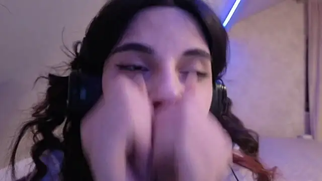 Blissmissataeses Chat XXX in diretta