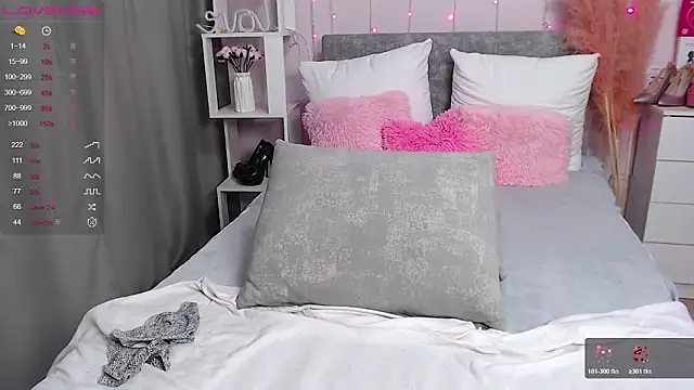 Crazyy_girl_: онлайн-секс-чат