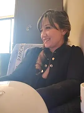 tata_sanz_ Adlı Modelin Canlı XXX Sohbeti