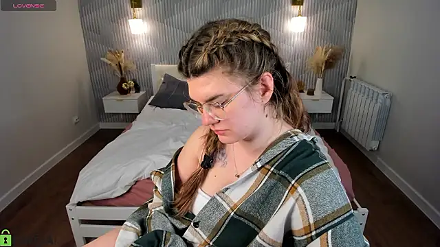 zoe_j0y লাইভ XXX চ্যাট