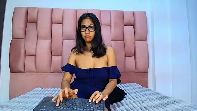 JuliKim_ 即時 XXX 聊天