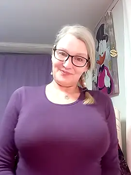 irinamaux's Live XXX Chat