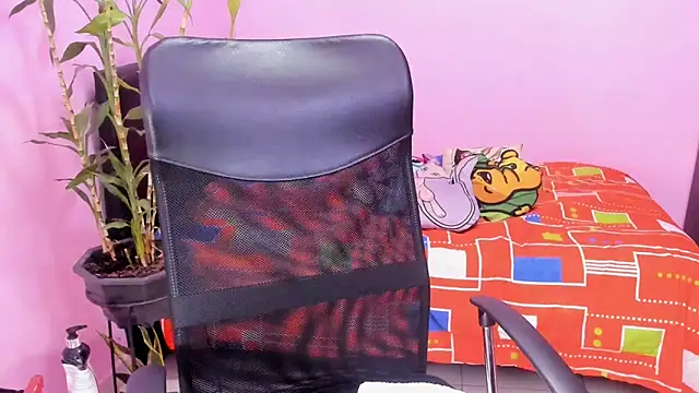 mature_dirty_squirt Show in webcam