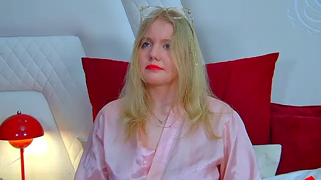 EmilyEvanse's Live XXX Chat