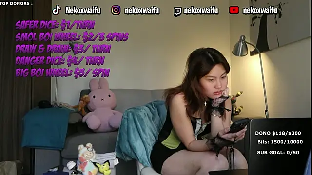 nekoxwaifu Chat XXX live