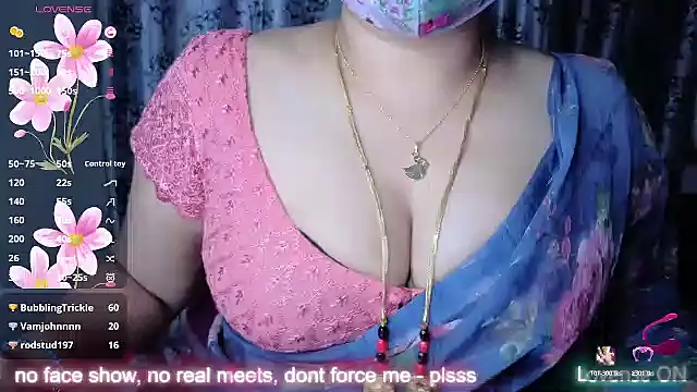 Rathi--Priya live XXX chat