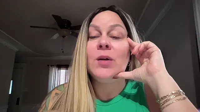 WorldsGreatestCockRater 라이브 XXX 채팅