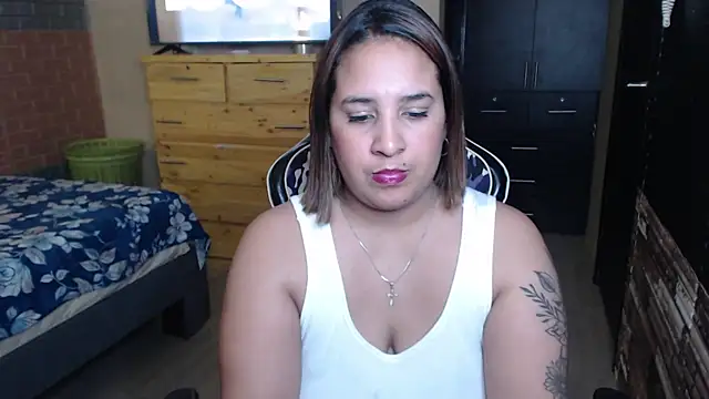 KathyHardcore69 Webcam show