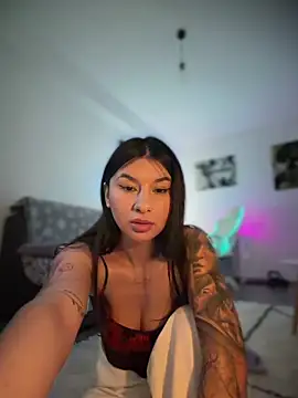 DramaQueen__ Live XXX-Chat