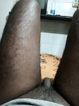 Tamilpaiyan07 Show Webcam