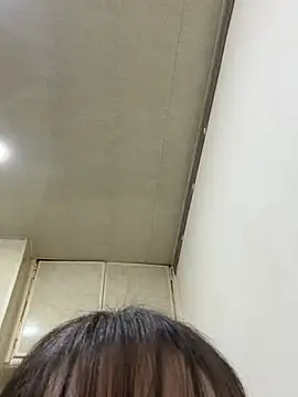 XXX chat uživo modela YukiiTYAN