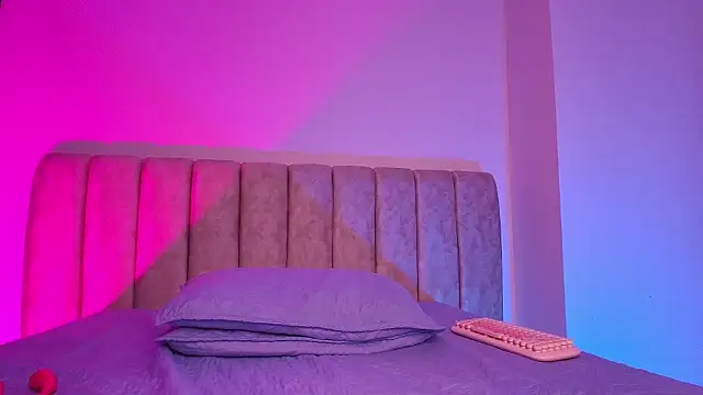 XXX chat uživo modela agath_69