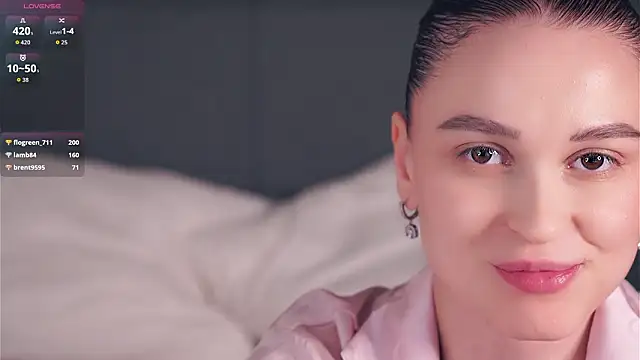 ZofiaSoshnik 现场XXX聊天