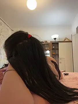 Hotmomcheckk_ Chat XXX in diretta