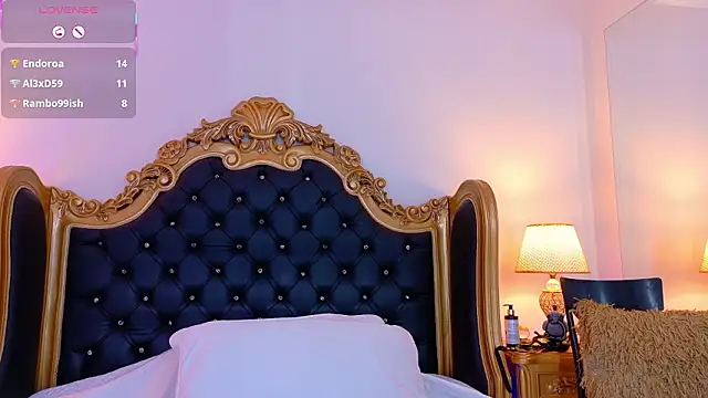 Chat +18 de AdelinaVans ao vivo