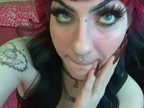 ChrryFoxx's Webcam Show