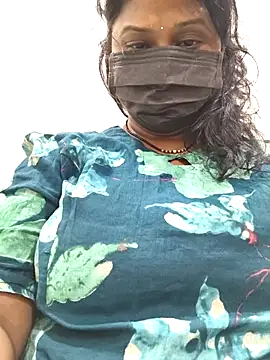 chaitara-reddyn Webbikameraesitys