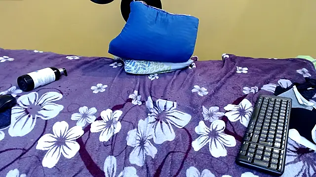 Chat +18 de marcelasweet457 ao vivo