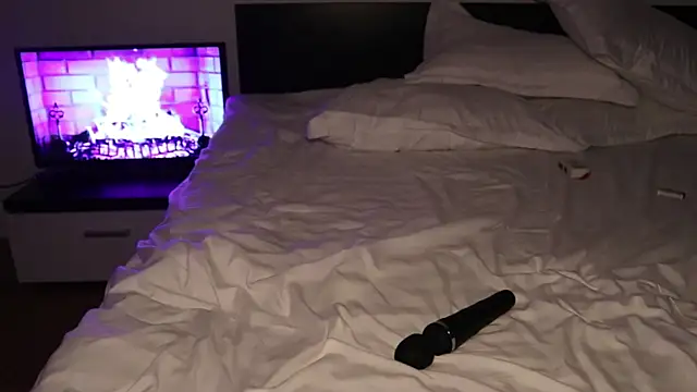 IvyKaelani Adlı Modelin Canlı XXX Sohbeti