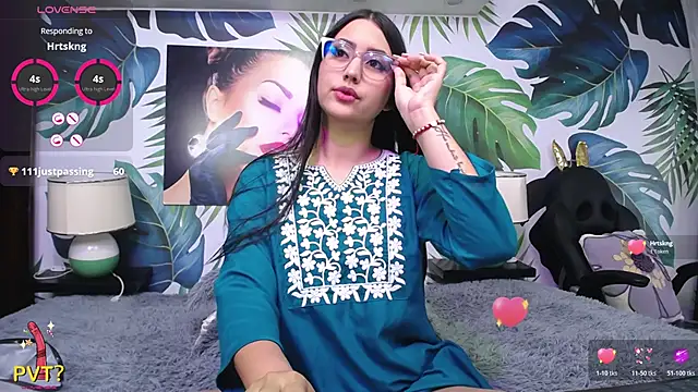 _tahira__ Adlı Modelin Canlı XXX Sohbeti