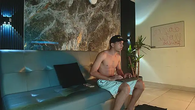 Chat XXX en directo de thiago_moreno