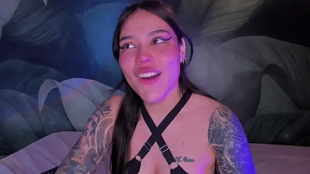 sweett_dirty élő XXX-chatje