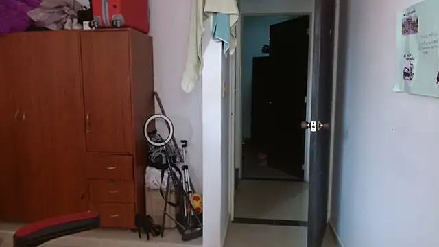 helenca43 élő XXX-chatje