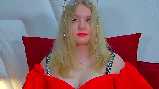 EmilyEvanse élő XXX-chatje