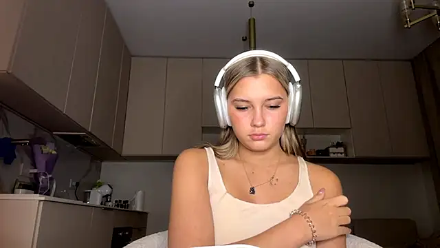 SeveralDip Webcamshow