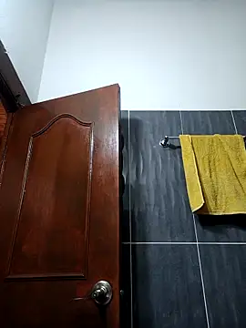 LunaZambrano 라이브 XXX 채 팅