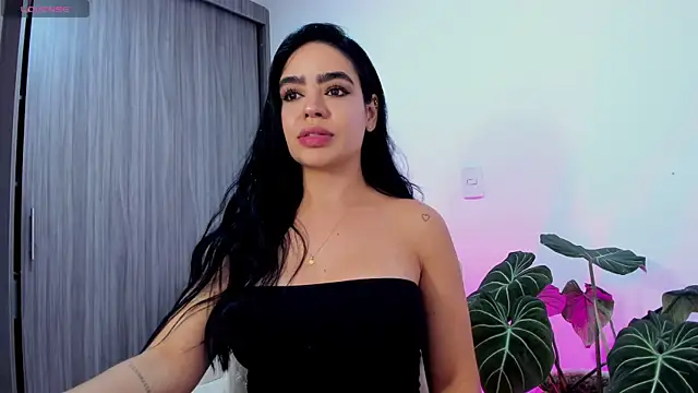 Sara_Leblanc's Live XXX Chat