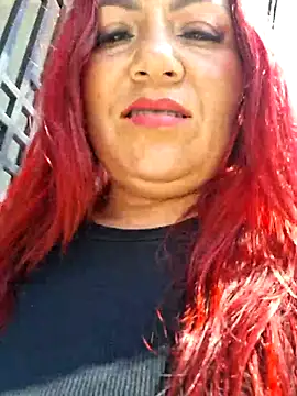 Chat +18 de Mechi-Dirty ao vivo