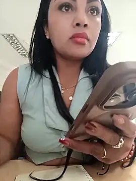 ValeriaVilla2 ওয়েবক্যাম শো