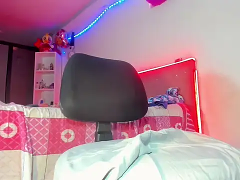 Nathaly-horny1 Webcam-Show