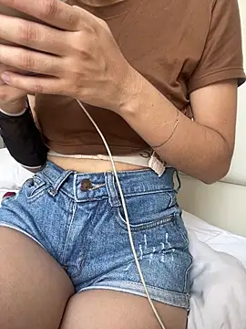 DulceMya Live XXX Chat